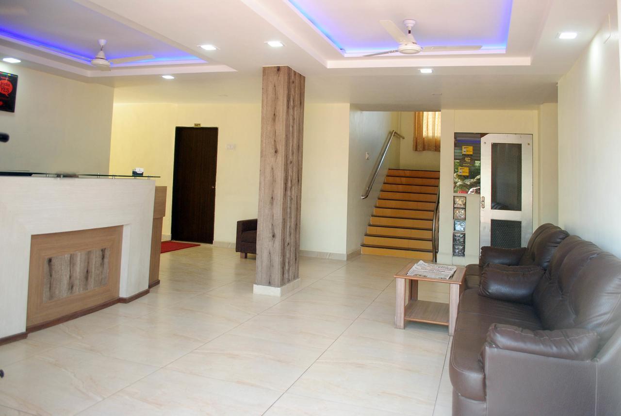 Safari Hotel & Resort Somnath Ngoại thất bức ảnh